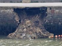 Hayle Harbour wall collapse (Image: Theresa Lynn)